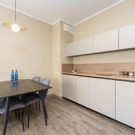 W Rent Like - Bel Mare 504e * مينززدرويه